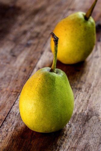 z poctivých hrušek